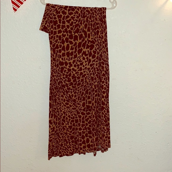 Dresses & Skirts - Maxi Leopard Skirt